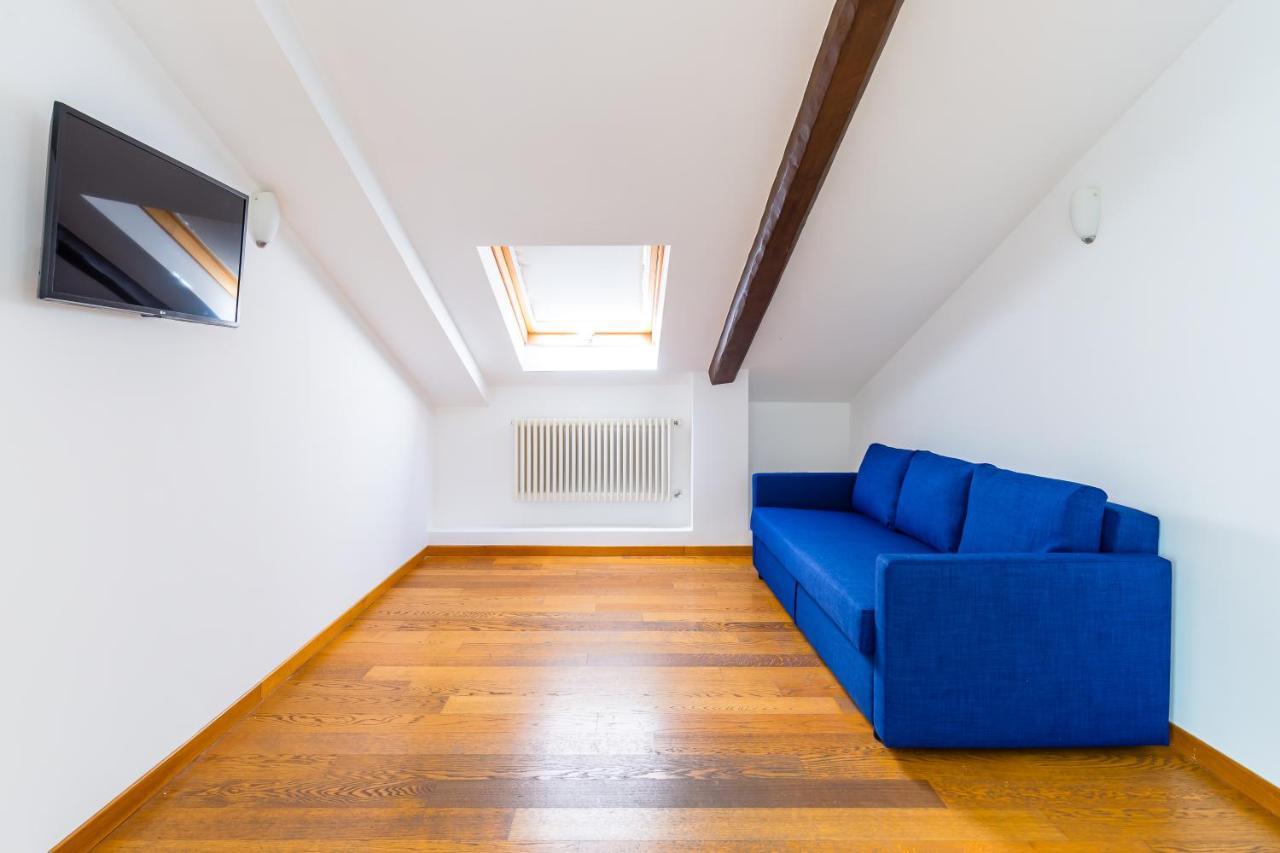 Attico Al Duomo By Napoliapartments Exteriér fotografie