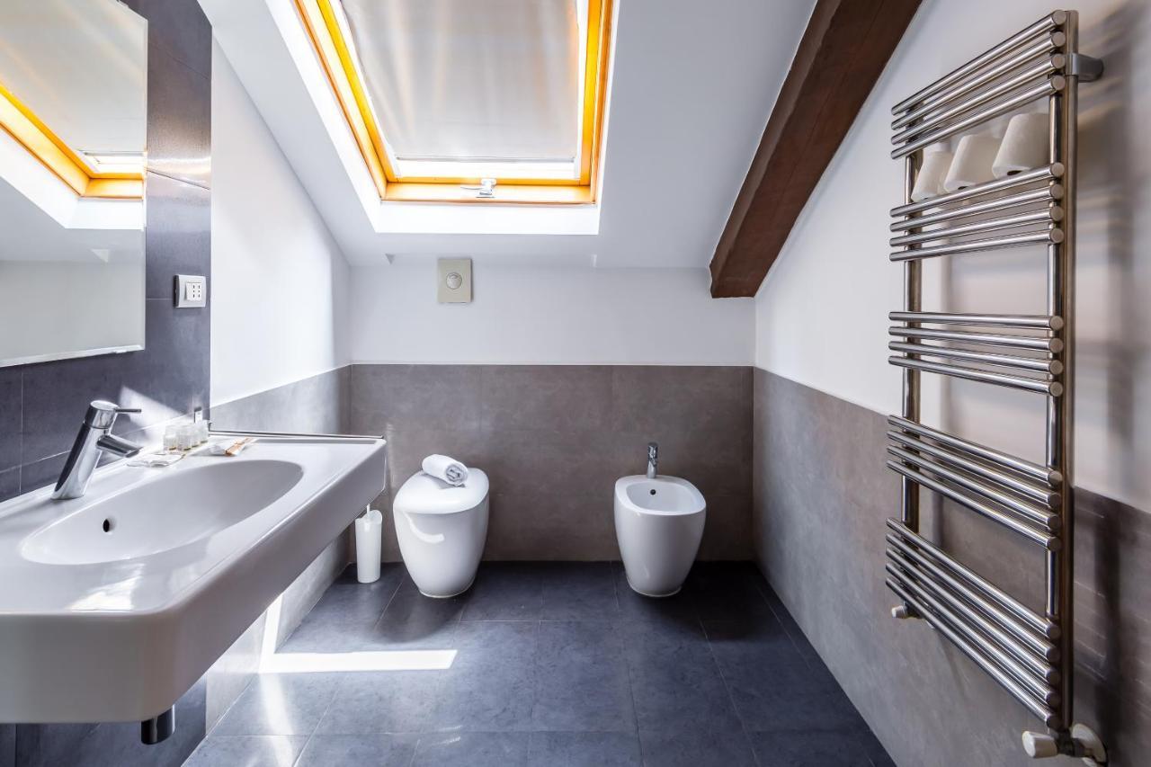 Attico Al Duomo By Napoliapartments Exteriér fotografie