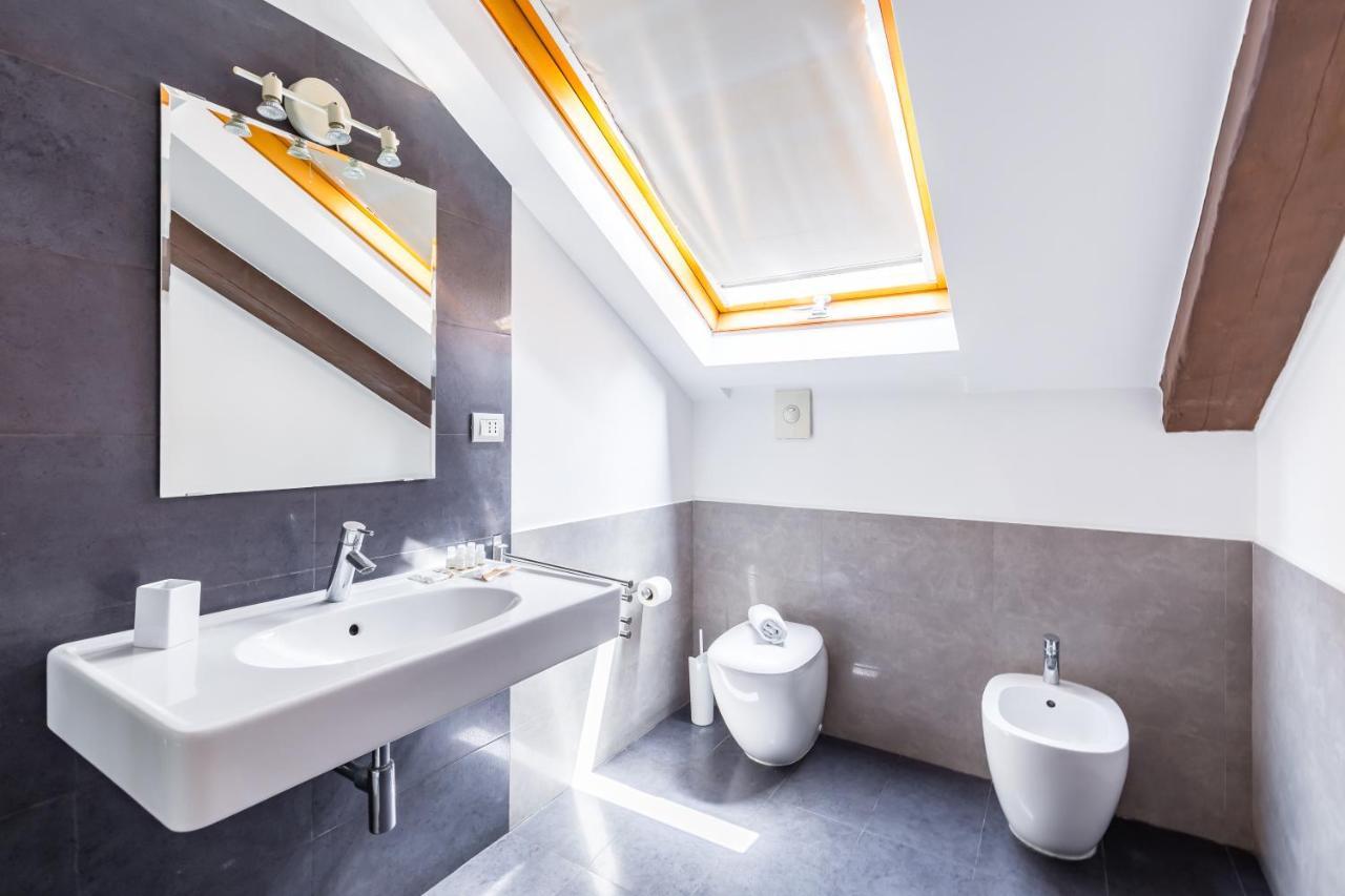 Attico Al Duomo By Napoliapartments Exteriér fotografie