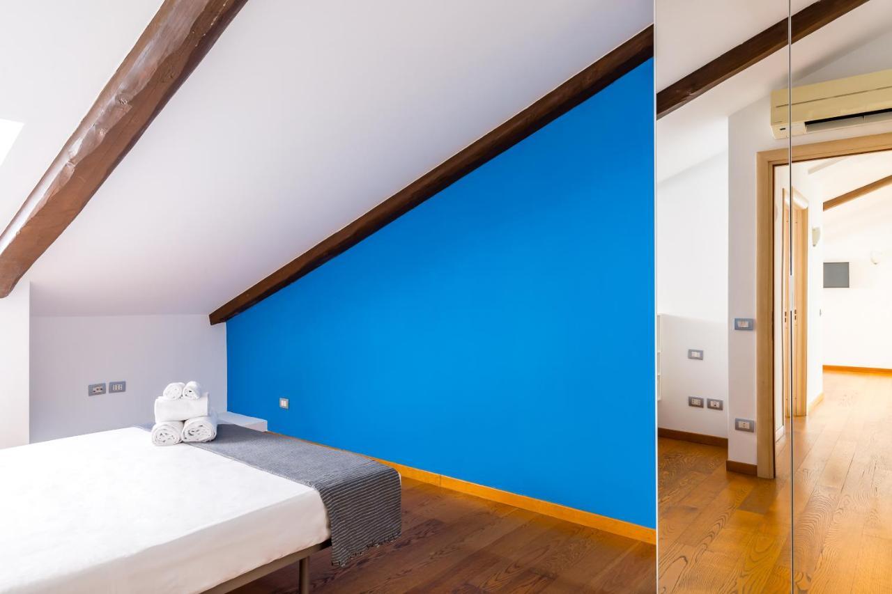Attico Al Duomo By Napoliapartments Exteriér fotografie